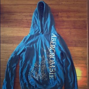 Abercrombie women’s sweatshirt